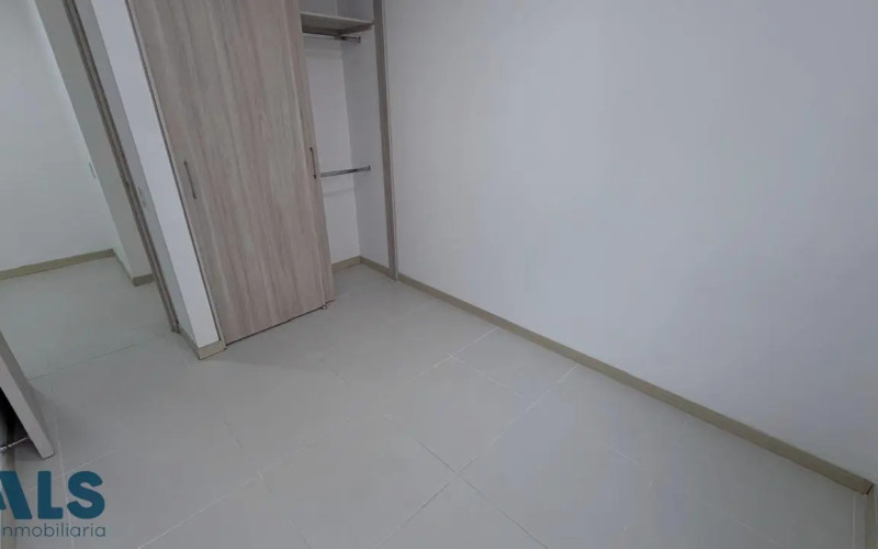 Apartamento en Medellín en Los Colores