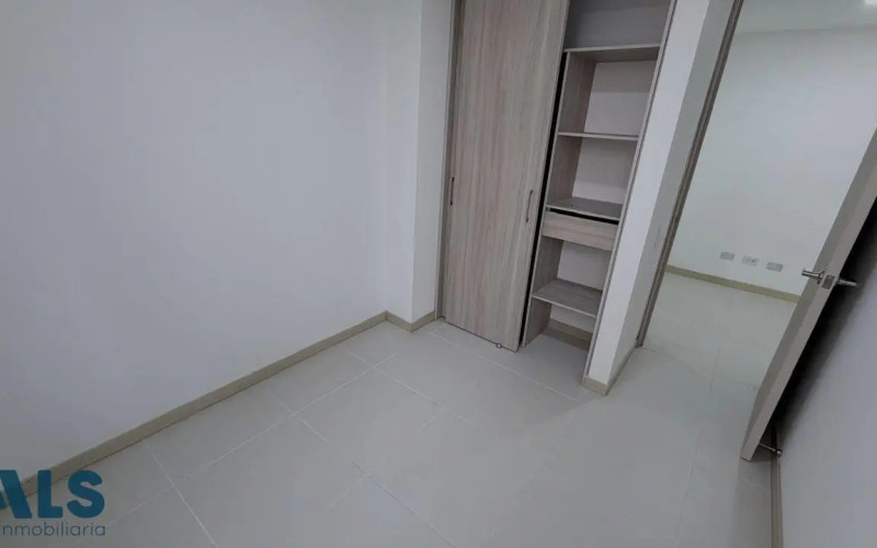 Apartamento en Medellín en Los Colores