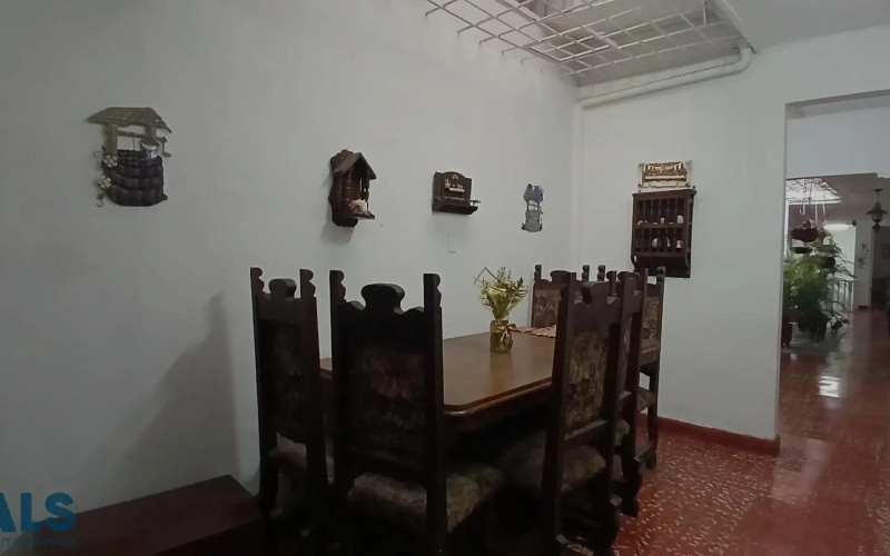 Casa en Medellín en Manrique Central Nº 1