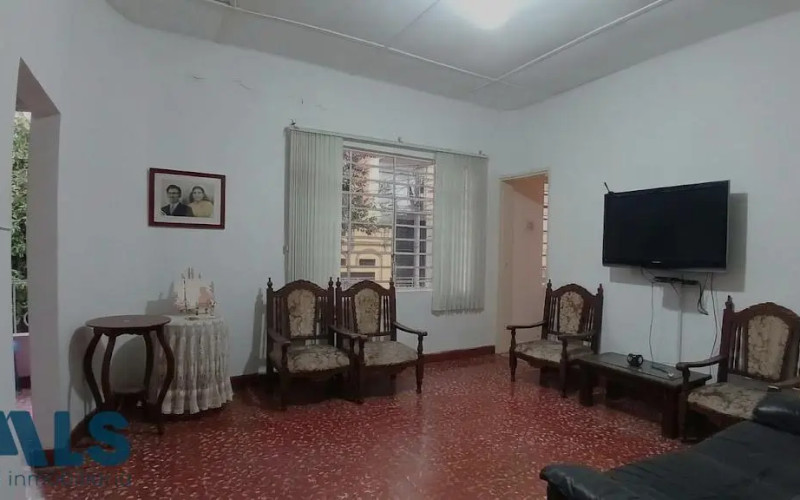 Casa en Medellín en Manrique Central Nº 1