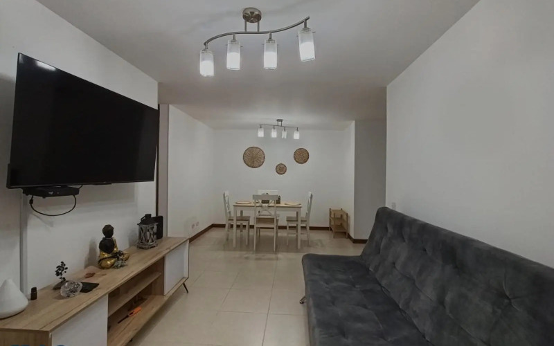 Apartamento en Medellín en Loma de Los Bernal