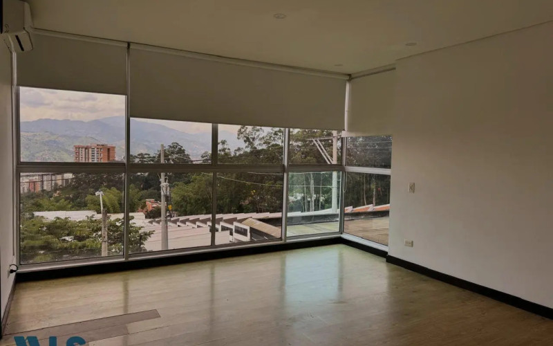 Casa en Envigado en Loma El Atravesado
