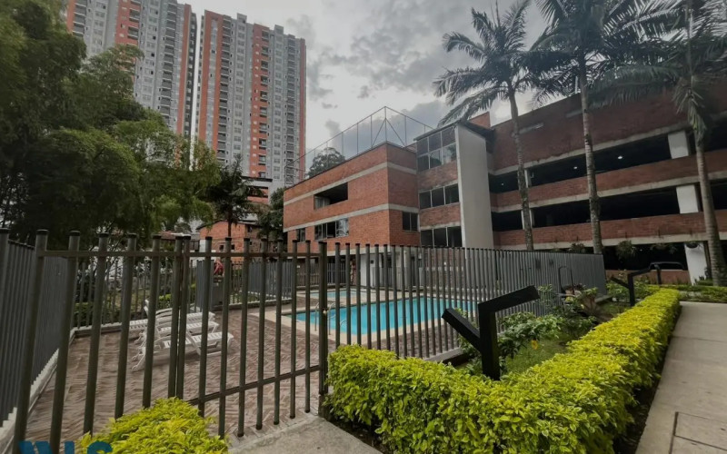 Apartamento en La Estrella en La Tablaza