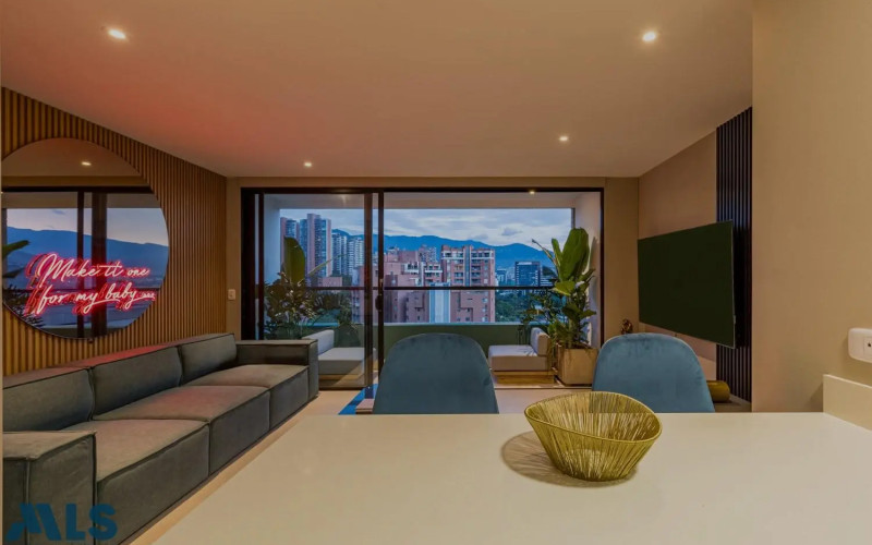 Apartamento en Medellín en Castropol