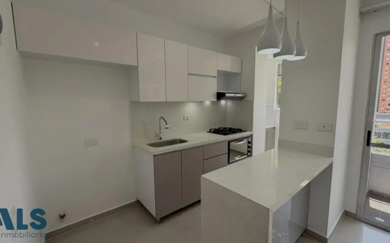 Apartamento en Medellín en Los Colores