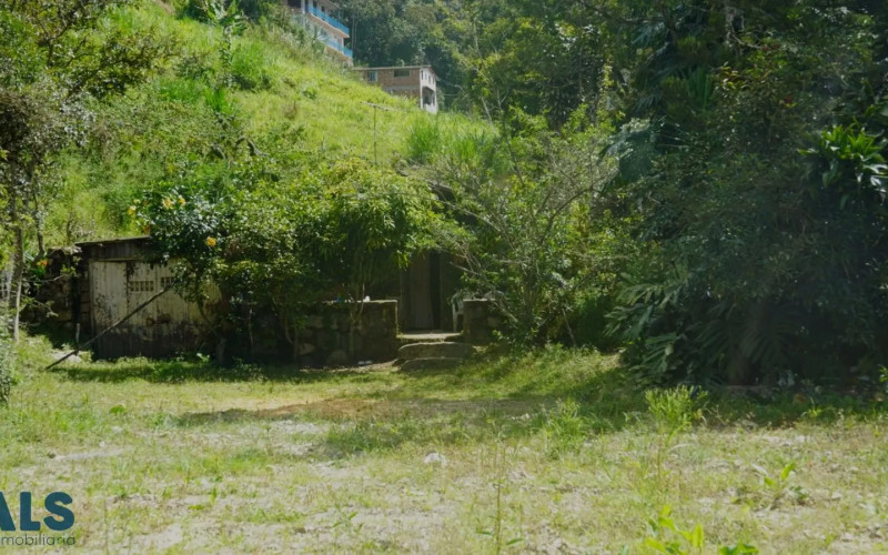 Lote Residencial en Medellín en San Cristobal