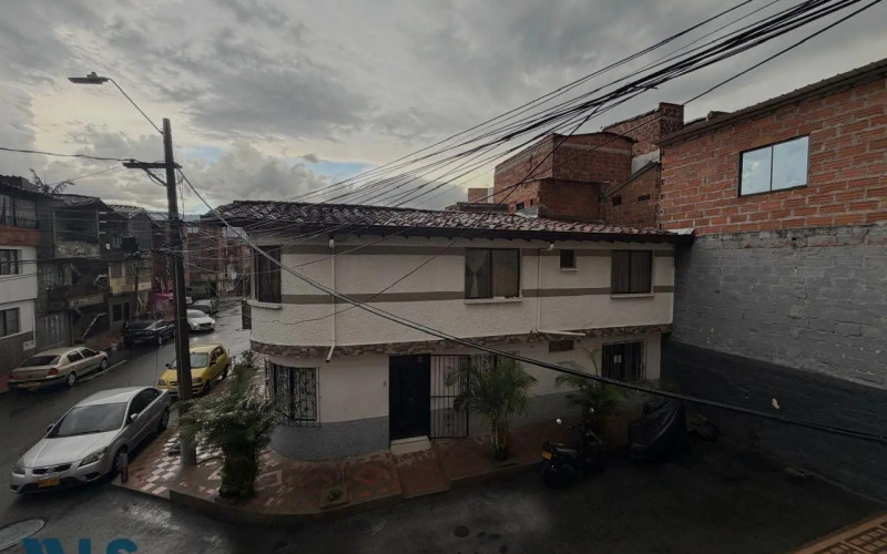 Apartamento en Medellín en Belen San bernardo