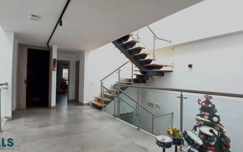 Casa en Medellín en Los Colores