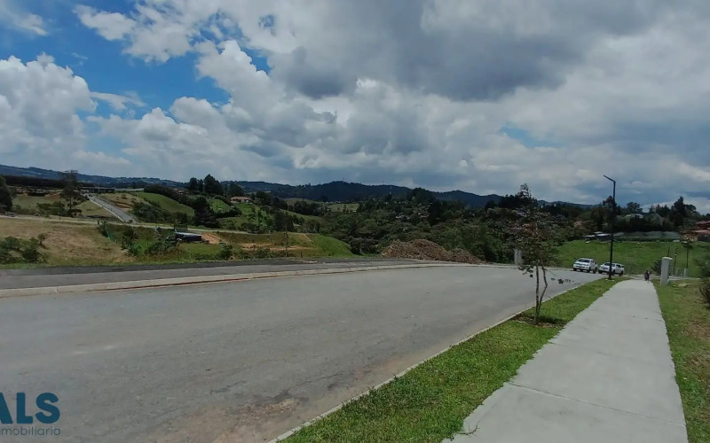Lote Residencial en Envigado en Alto de las Palmas