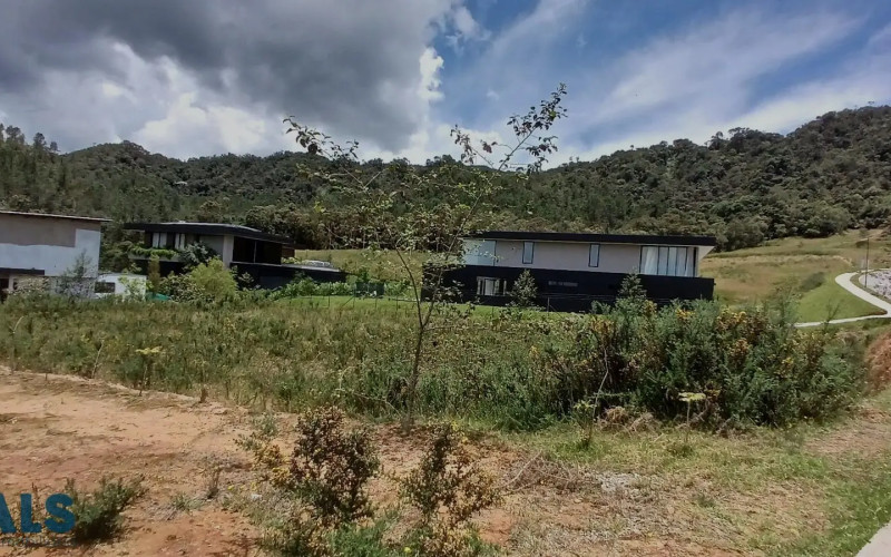 Lote Residencial en Envigado en Alto de las Palmas