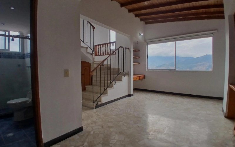 Apartamento en Medellín en El Campestre