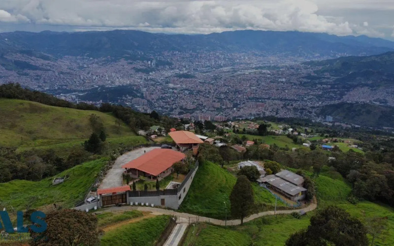 Casa en Medellín en San Cristobal