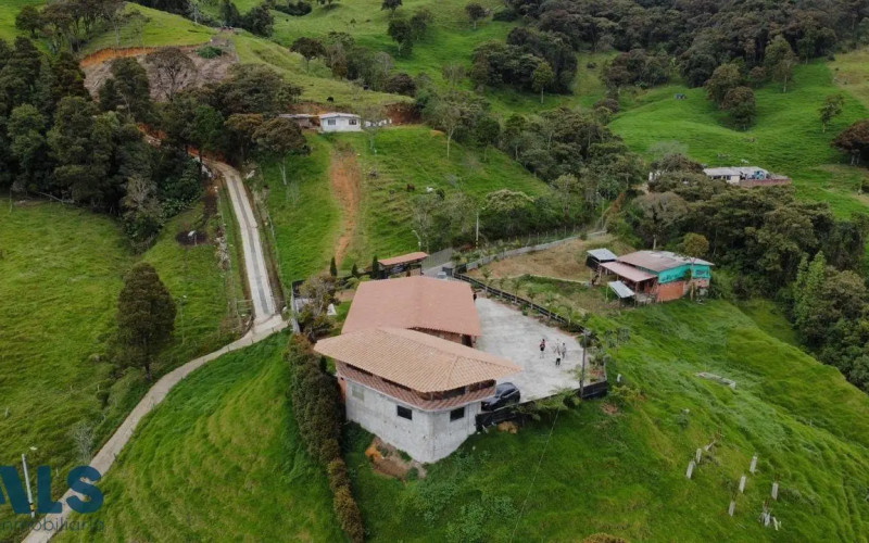 Casa en Medellín en San Cristobal