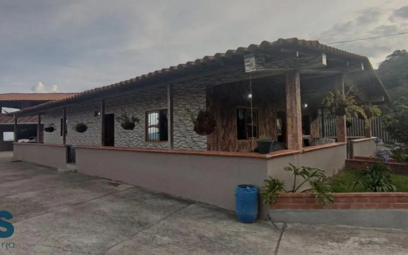 Casa en Medellín en San Cristobal