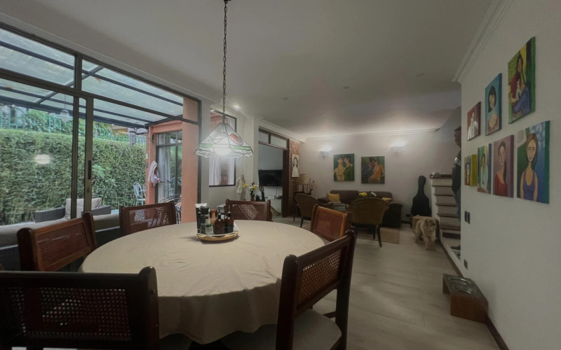 Casa en Envigado en El Chocho