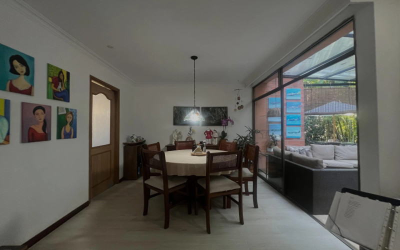 Casa en Envigado en El Chocho