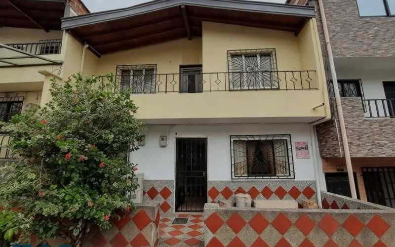 Casa en Medellín en Alfonso López
