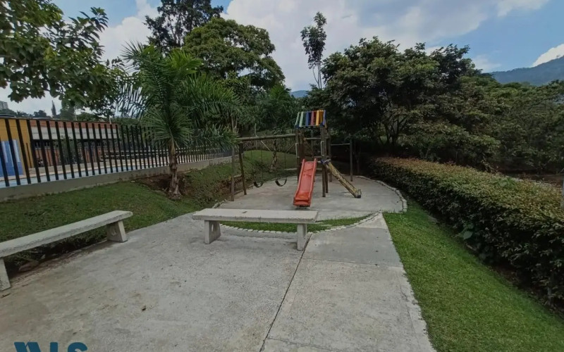 Apartamento en San Antonio de Prado en Urbano