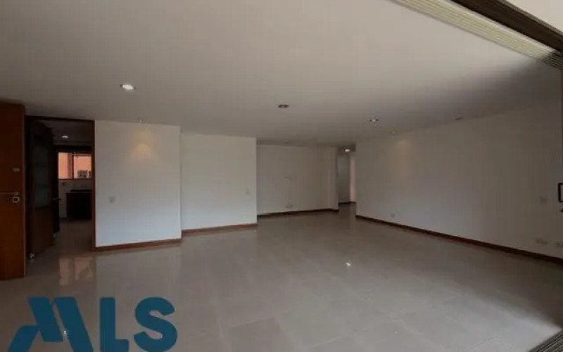 Apartamento en Medellín en El Campestre