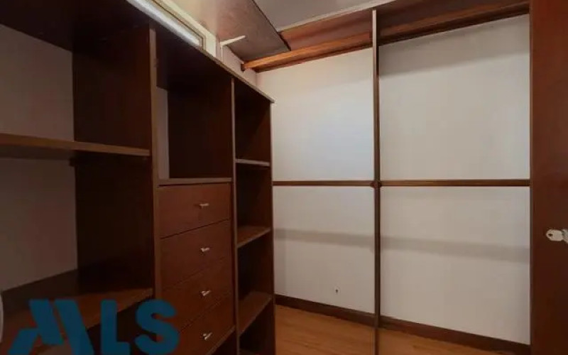 Apartamento en Medellín en El Campestre
