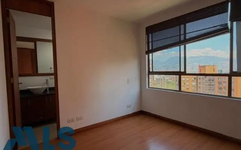Apartamento en Medellín en El Campestre