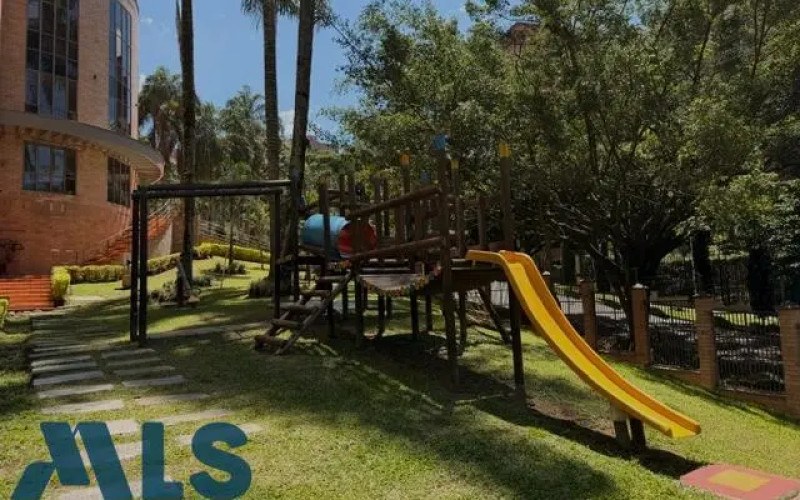 Apartamento en Medellín en El Campestre