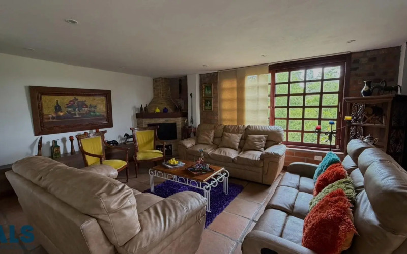 Casa en Rionegro en V. Cuchillas de San José