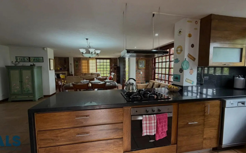 Casa en Rionegro en V. Cuchillas de San José