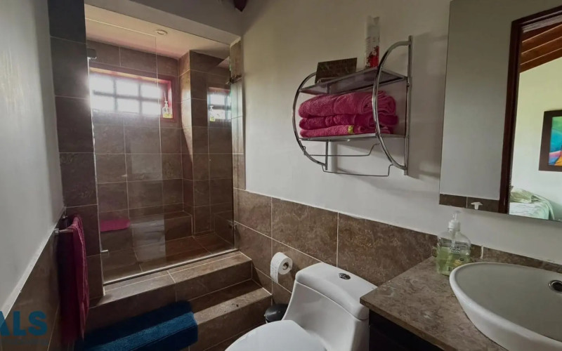 Casa en Rionegro en V. Cuchillas de San José