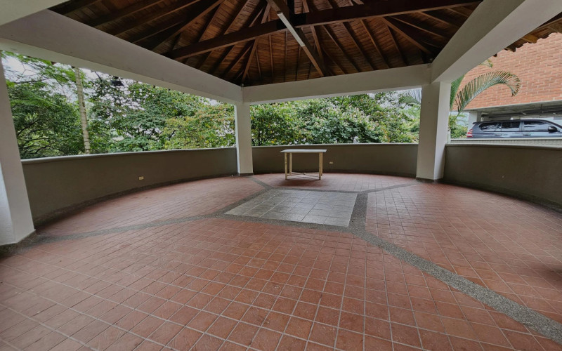 Apartamento en Medellín en Loma del Indio