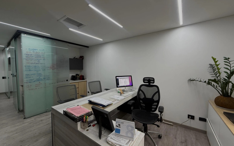 Oficina en Medellín en El Poblado