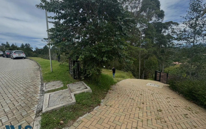 Lote Residencial en El Retiro en Pantanillo