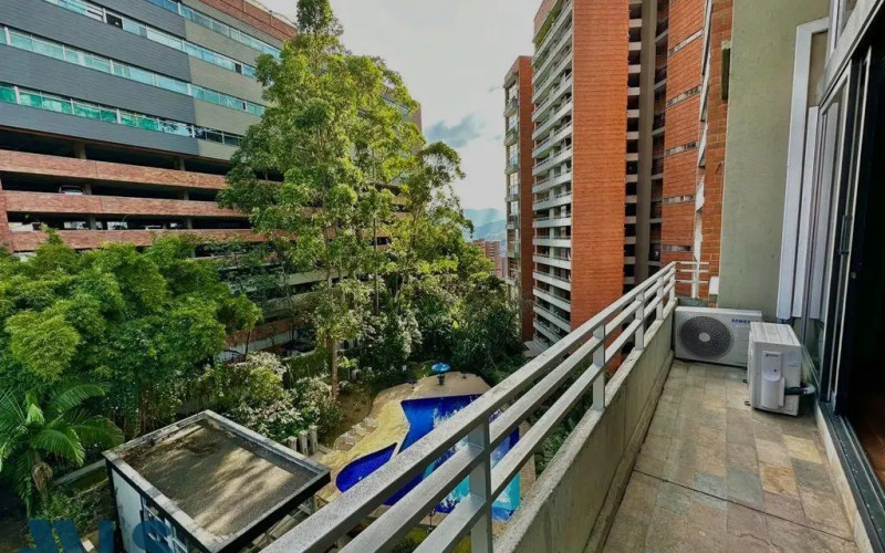Apartamento en Medellín en El Tesoro