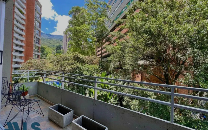 Apartamento en Medellín en El Tesoro