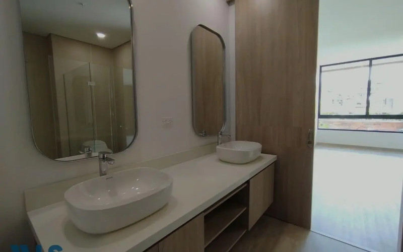 Apartamento en El Retiro en V. La Fe