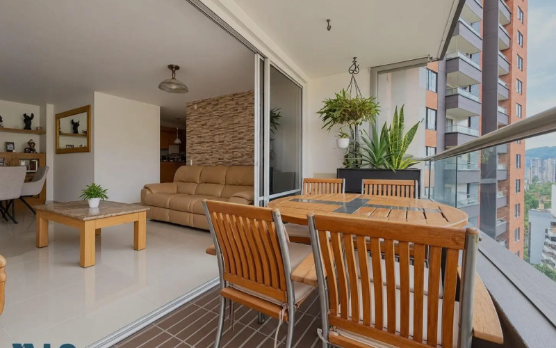 Apartamento en Medellín en Los Balsos Nº 2