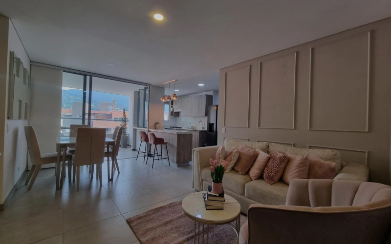 Apartamento en Envigado en Loma de los Mesa