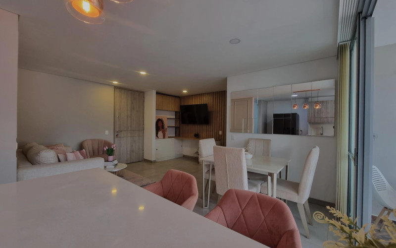 Apartamento en Envigado en Loma de los Mesa