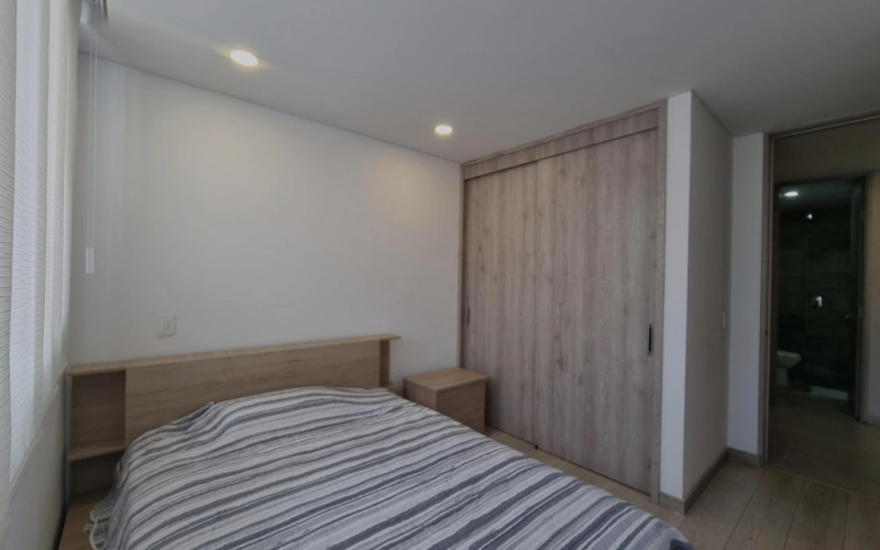 Apartamento en Envigado en Loma de los Mesa