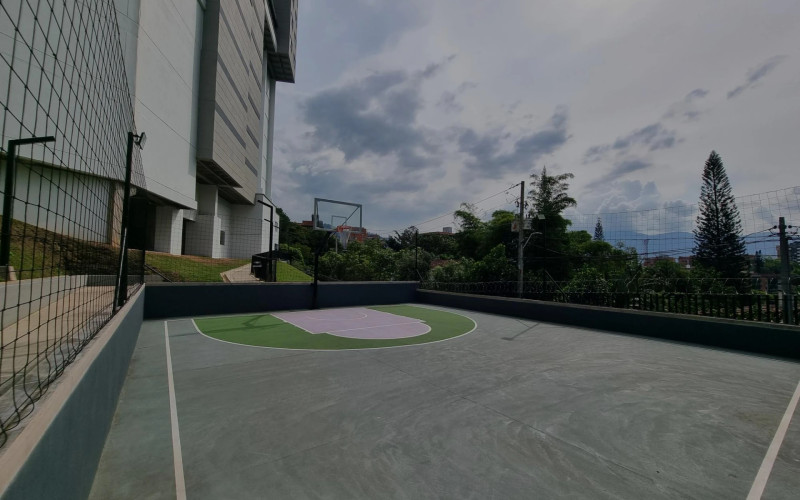 Apartamento en Envigado en Loma de los Mesa