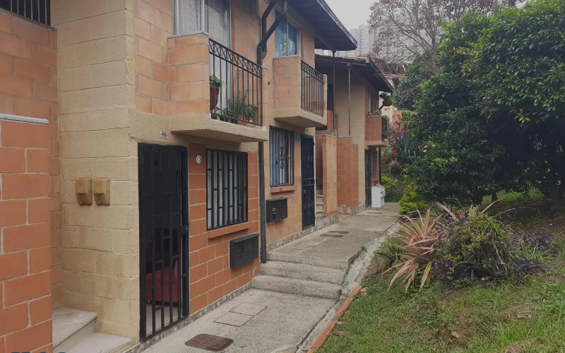 Casa en Medellín en Robledo