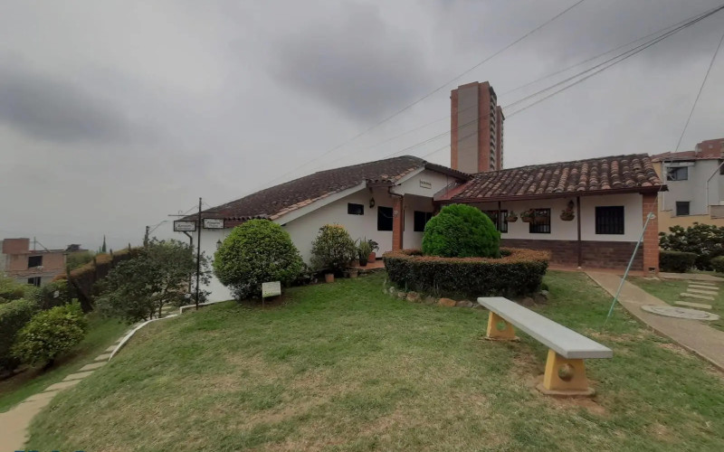 Casa en Medellín en Robledo