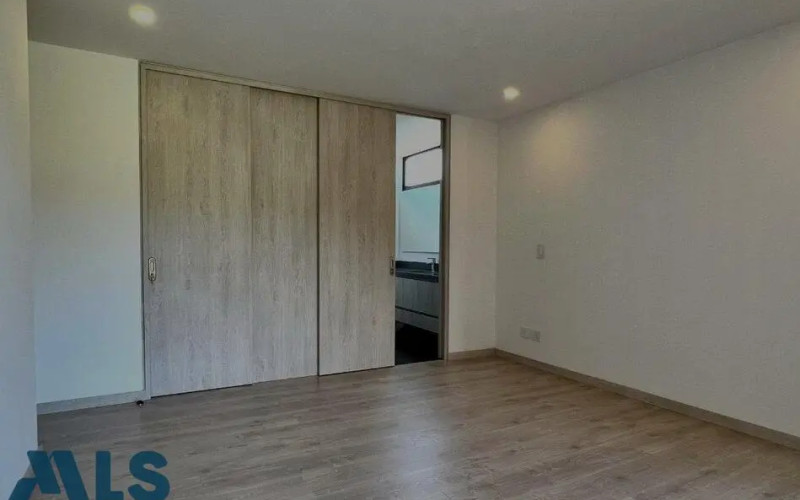 Apartamento en Medellín en Altos del Poblado