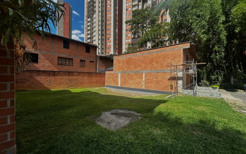 Lote Residencial en Sabaneta en Loma de San Remo