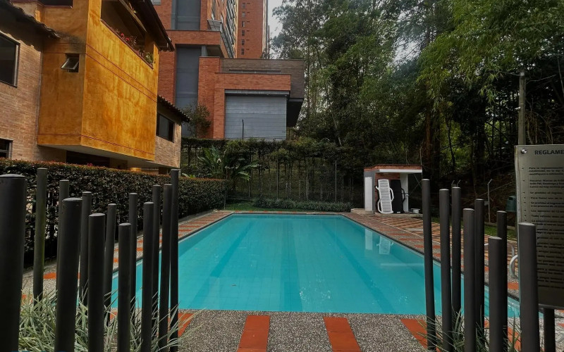 Lote Residencial en Sabaneta en Loma de San Remo