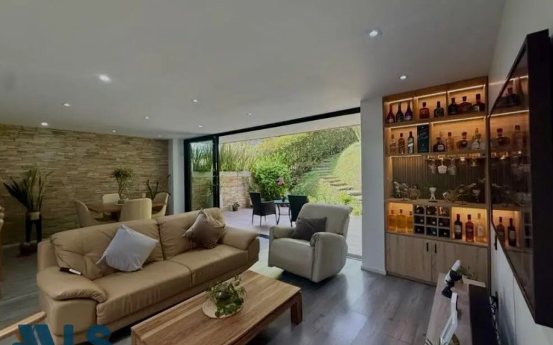 Casa en Envigado en El Esmeraldal