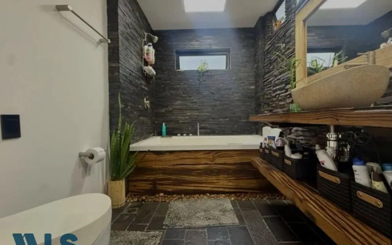 Casa en Envigado en El Esmeraldal