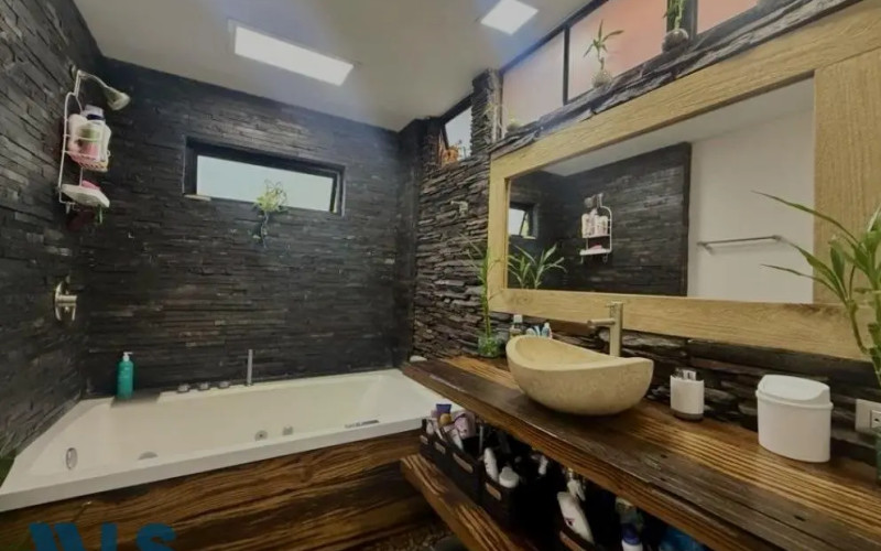 Casa en Envigado en El Esmeraldal