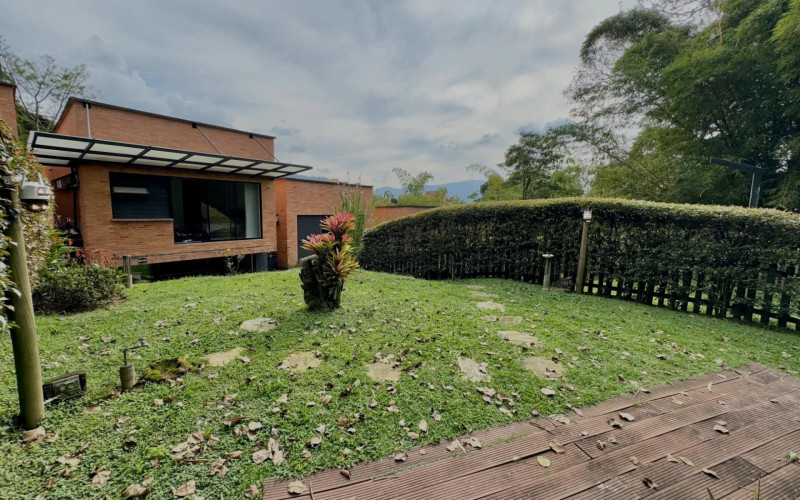 Casa en Envigado en El Esmeraldal