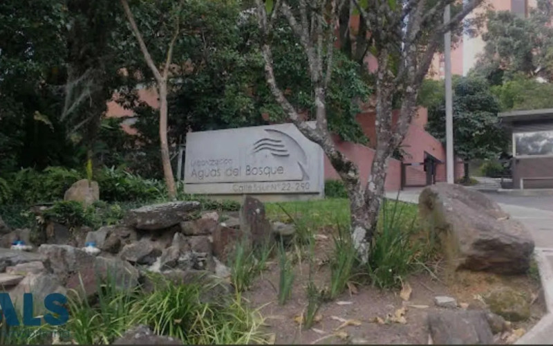 Apartamento en Medellín en El Tesoro